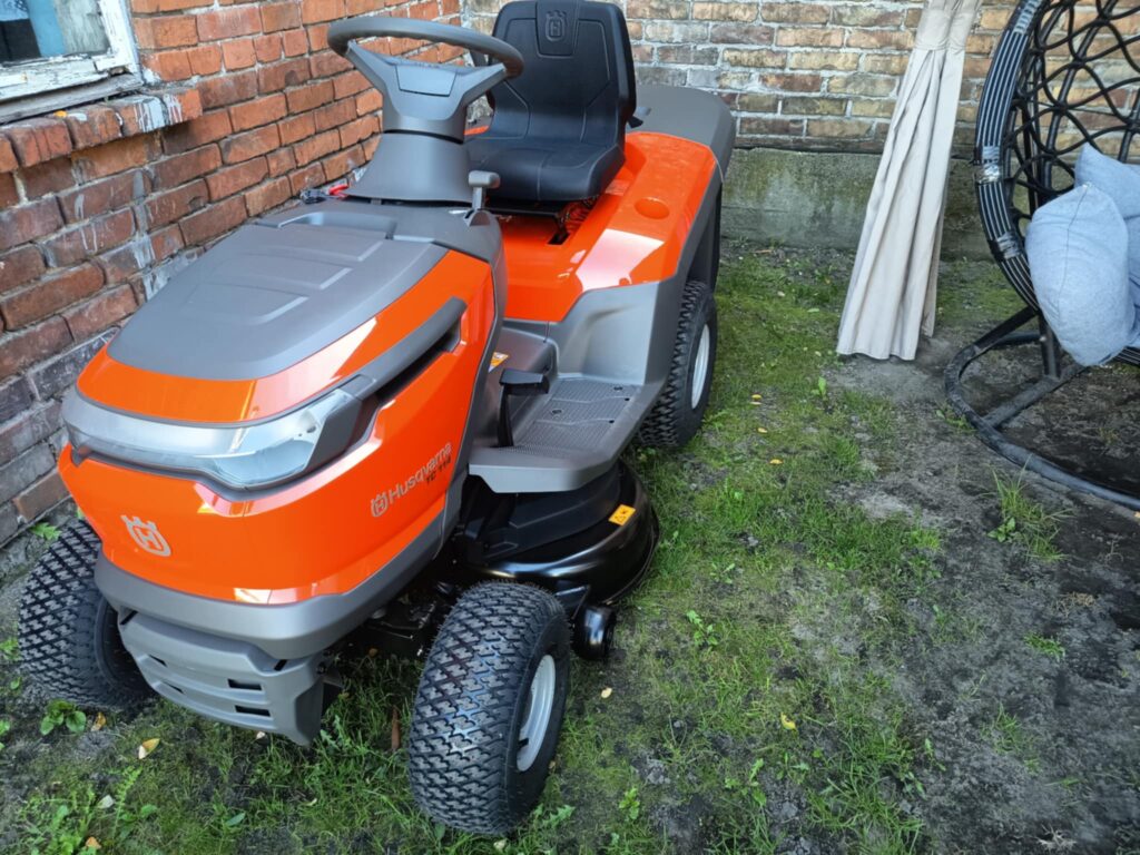 Traktor TC114